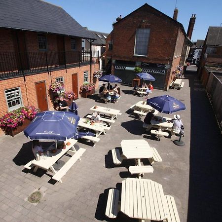 The Angel In Wootton Bassett Hotel Royal Wootton Bassett Exterior foto